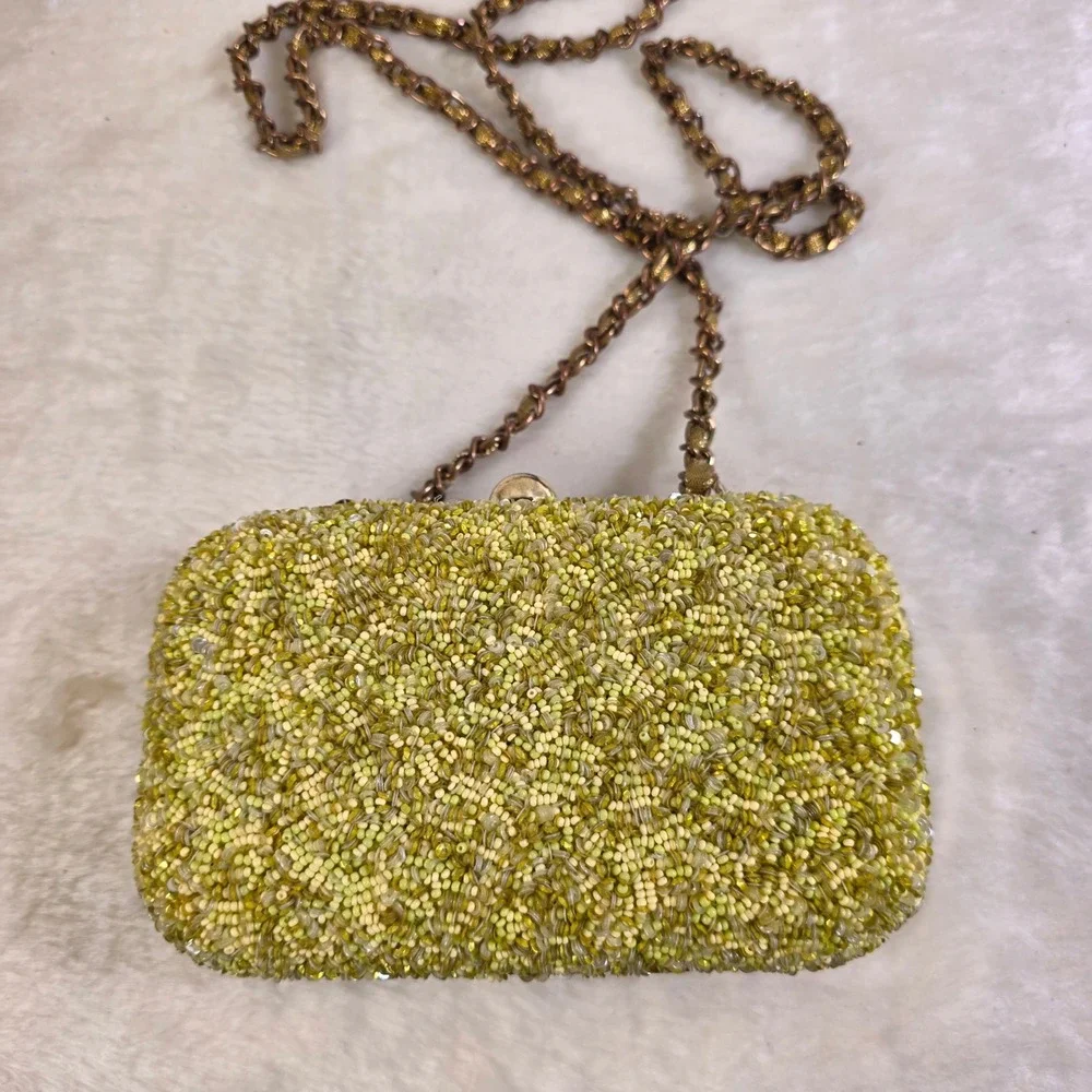 Zara Toucan Beaded Clutch Crossbody Bag Purse Green Tropical Floral Hard shell